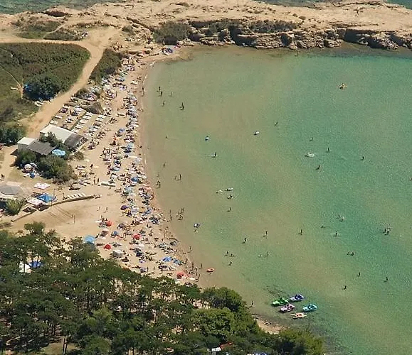 Apartments Lopar Lopar