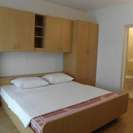 Apartments Lopar * Lopar