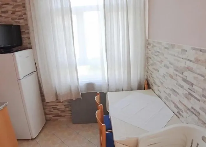 Apartamento Apartments Lopar *