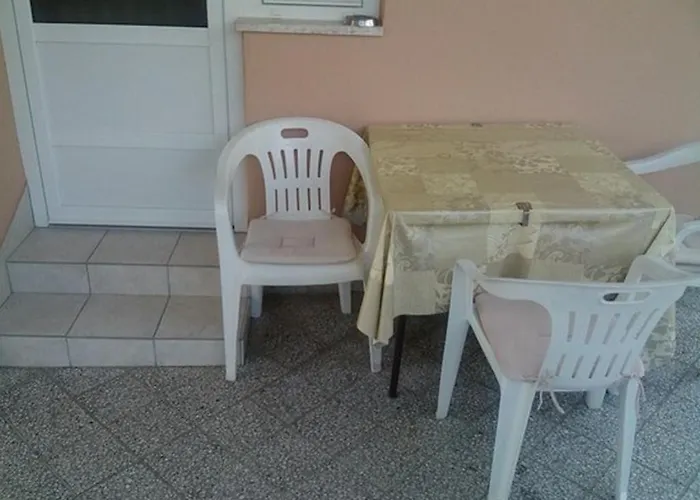 Apartments Lopar * Лопар