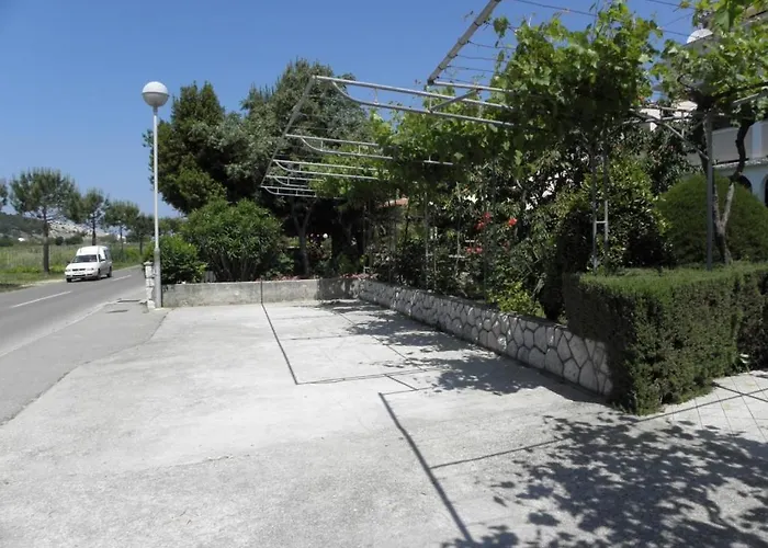 Appartamento Apartments Lopar *