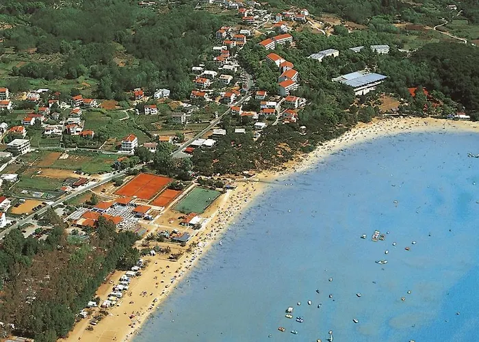 Апартаменты Apartments Lopar